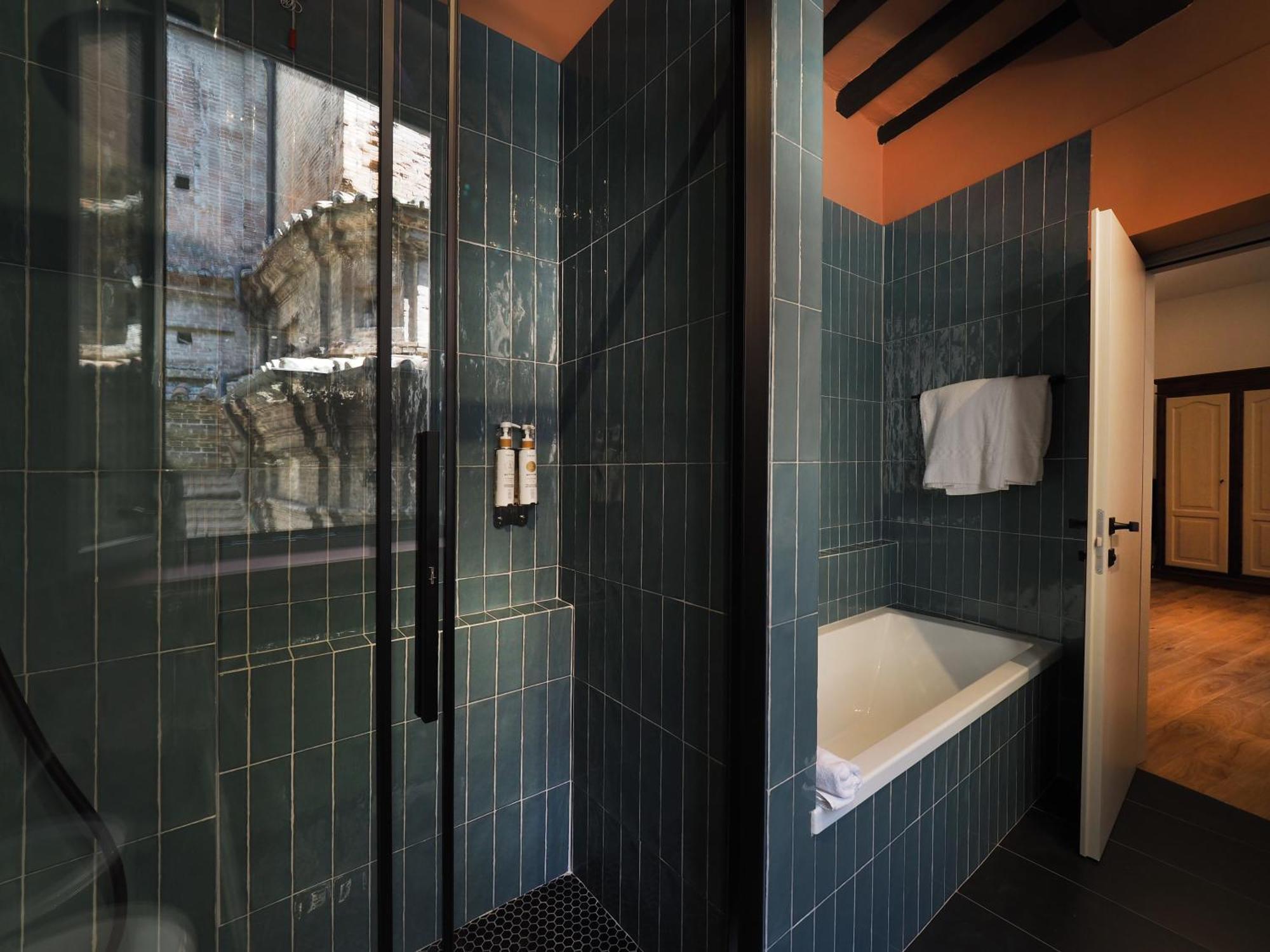 Hotel Priori Secret Garden بيرودجا المظهر الخارجي الصورة